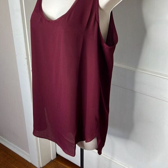 Krisa Tunic Tank Top in Port Wine NWT Size Medium - Picture 2 of 9